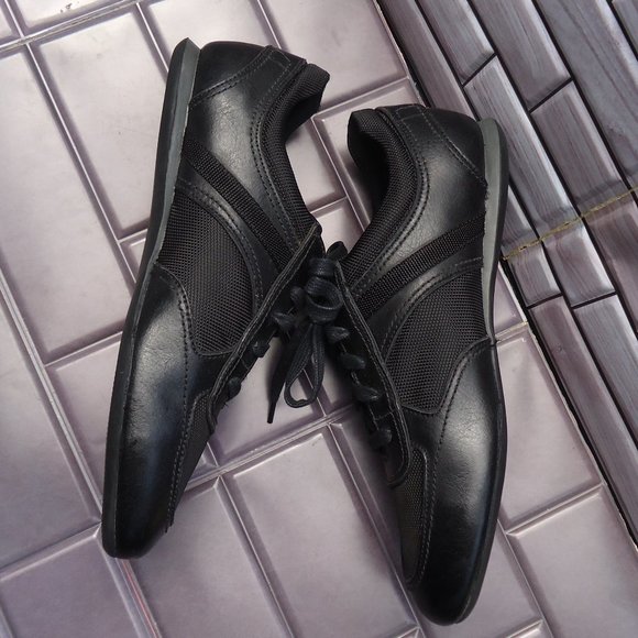 SIZE 11. Calvin Klein Lace-up Men’s Shoes. main image 6